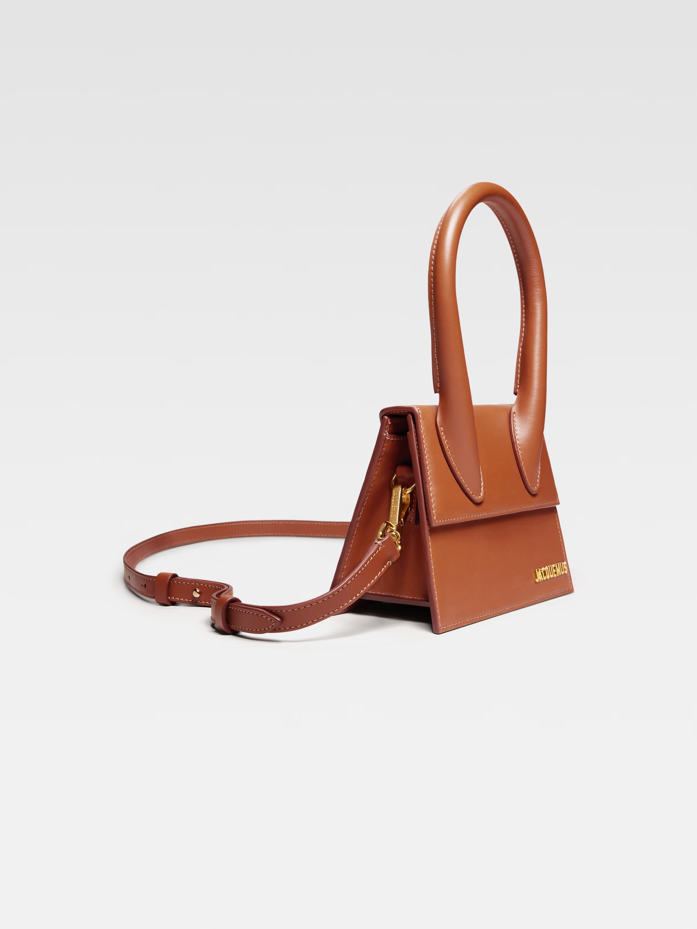 Jacquemus Le Chiquito Moyen Light Brown