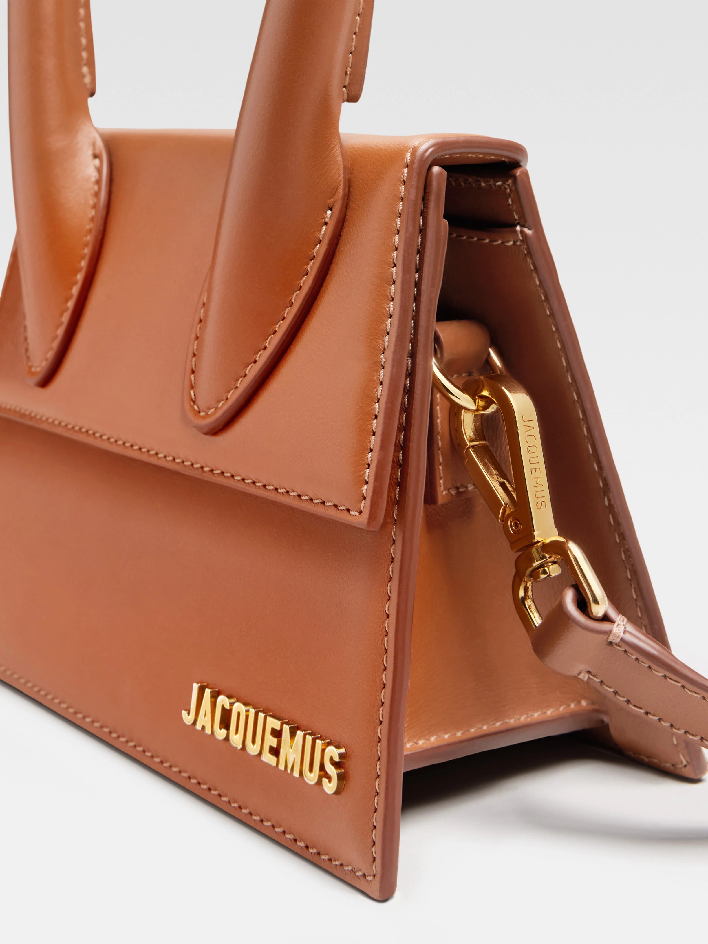 Jacquemus Le Chiquito Moyen Light Brown