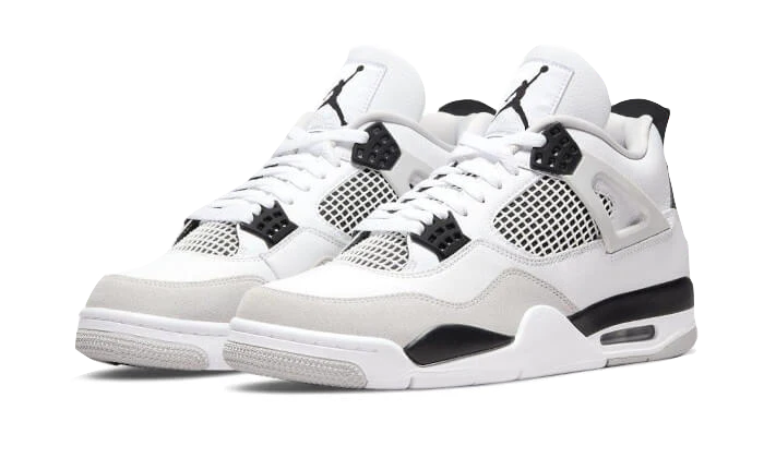 Air Jordan 4 Military Black